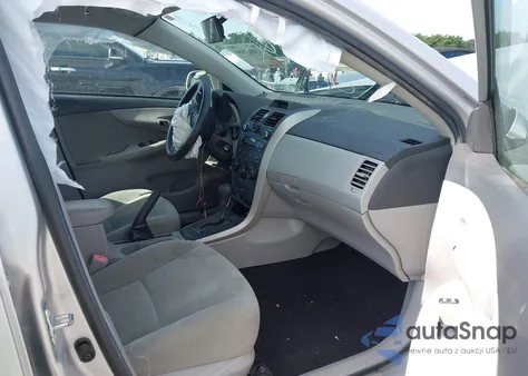 2013 Toyota Corolla L z USA, uszkodzony, nr VIN 2T1BU4EE3DC982210